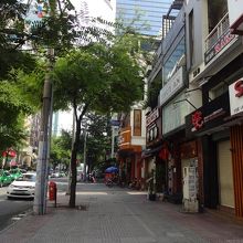 日本人街の前辺り。