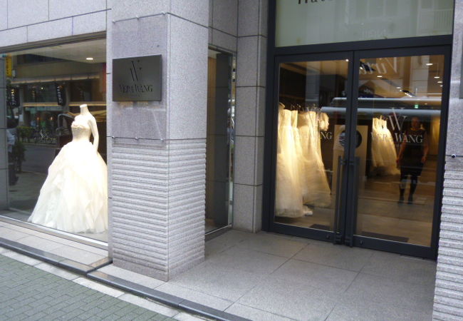 ヴェラ ウォン ブライド 銀座本店 クチコミ・アクセス・営業時間 ヴェラ ウォン ブライド 銀座本店 クチコミ・アクセス・営業時間