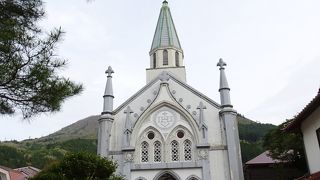 殿町通りにある洋風の教会