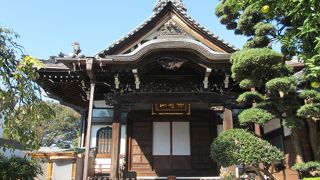 言問通りにあります