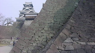 石の積み方から勉強できる