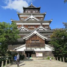 天守閣に到着です