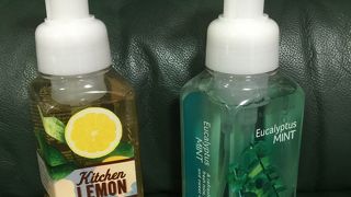 いろあざやかな店内