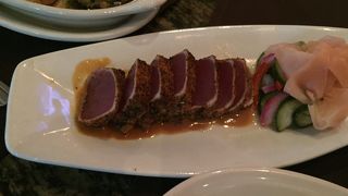 テラス席までいっぱい