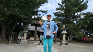 庭園もある神社
