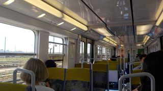 シャルル・ドゴール空港からパリ北駅までRERのB線を利用しました。