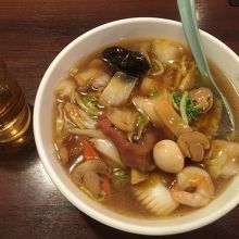 私がいただいた五目ラーメン（税込で680円）