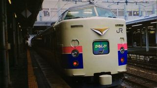 いい加減に、代々木の連中はこれでもかこれでもかと秋田を痛めつけます