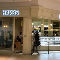 トゥ・ザ・ハーブズ 西宮ガーデンズ店