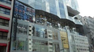 ショツピングビル