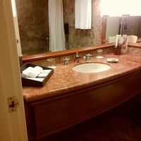 手入れが行き届いたバスルーム