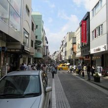 早めに出かけたのでまだ人は少なめ