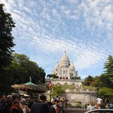 この階段を登らなくて済みます。