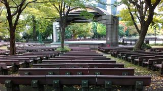 日本最初の野外音楽堂