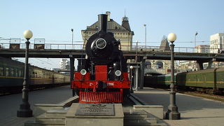 シベリア鉄道の極東の起点です。