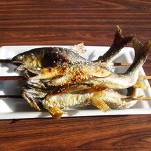 鮎の塩焼きを食べました