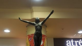 買い物しづらい・・・