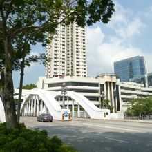 小さい橋だけど可愛らしい！