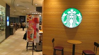 スターバックス・コーヒー 羽田空港第1ターミナル マーケットプレイス3階店