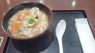 味噌けんちんうどんがありました