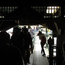 ター ティアン船着き場