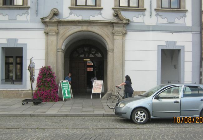 観光案内所 (チェスキー ブジョヴィツェ)