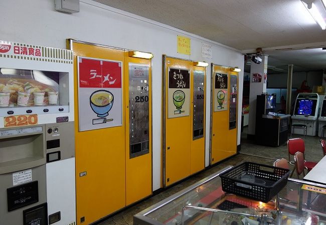 関西でのレトロ自販機の聖地