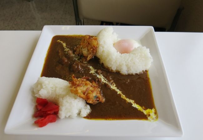ダムカレーに対抗？