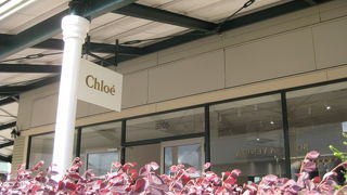 小物からバッグまで