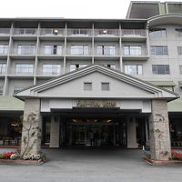 モダンな中に老舗の雰囲気があります