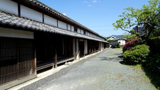 今は長屋のみが残っています