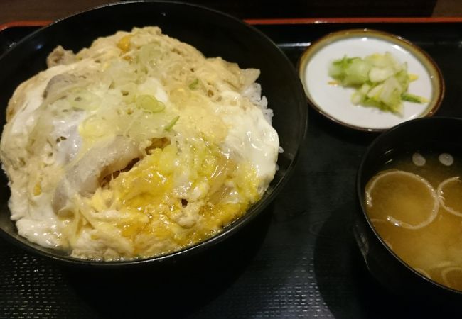 豚とじ丼はイマイチ