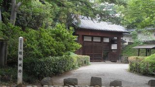 館林城の復元土橋門です！