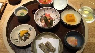 コスパよしの小料理屋 ♪