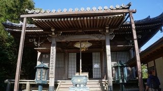 ここはほとんどの人が素通りするだけ