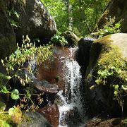 水場です。ここは、黒沢橋のたもとにあって、とても冷たいお水なので、おすすめです。