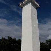 白亜の灯台
