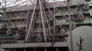 栄のランドマークの一つ