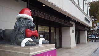 栄にあるデパート