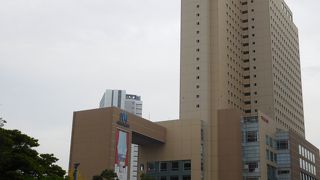 桜木町駅前の商業施設