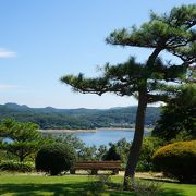 明治村からは全景が見える場所はなかったような