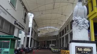 “鳥”が目印です