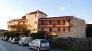 Famissi Hotel