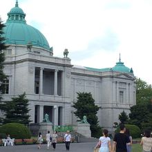 表慶館(現在中へ入れないそうです)