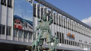 桃太郎と一緒に旅のスタートです