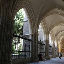 中庭に面した回廊