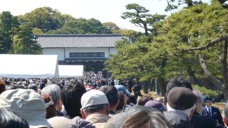 坂下門橋・乾通り一般公開時は大渋滞！