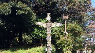 アフリカっぽい細い塔