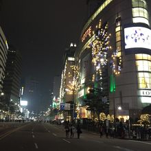 貫禄のロッテ明洞店