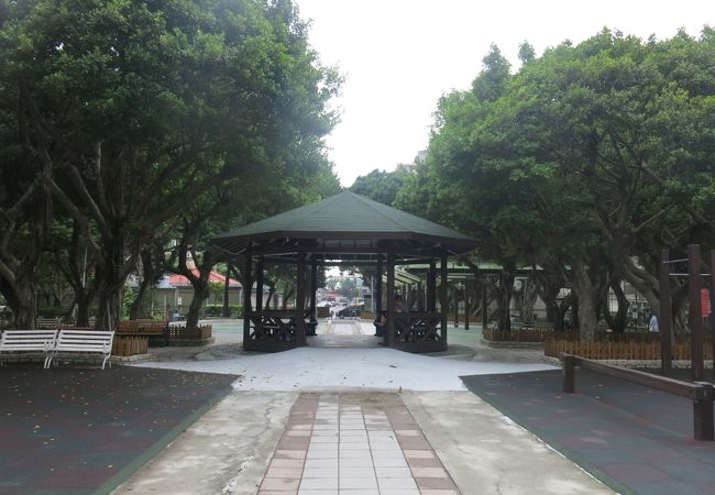 伊通街に近い公園